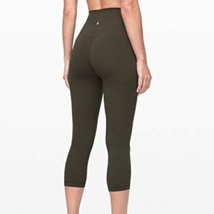 *NWT*lululemon Align™ High-Rise CROP 21" DKOLIVE 8